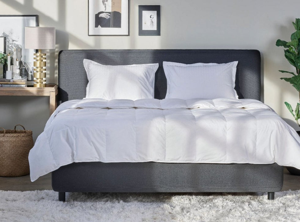 Home by TEMPUR® Elite vitt svalkande duntäcke