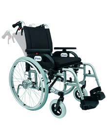 Barracuda rullstol - Med 30 graders justerbart fällbart ryggstöd.