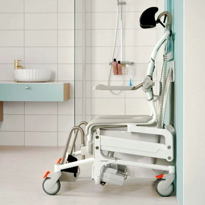 Etac Alto - elektrisk mobil duschstol